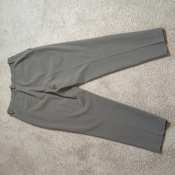Uniqlo Grey High Rise Slacks Size M - Picture 3 of 6